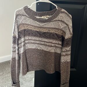 Cropped sweater. Sz L by Rag Poets